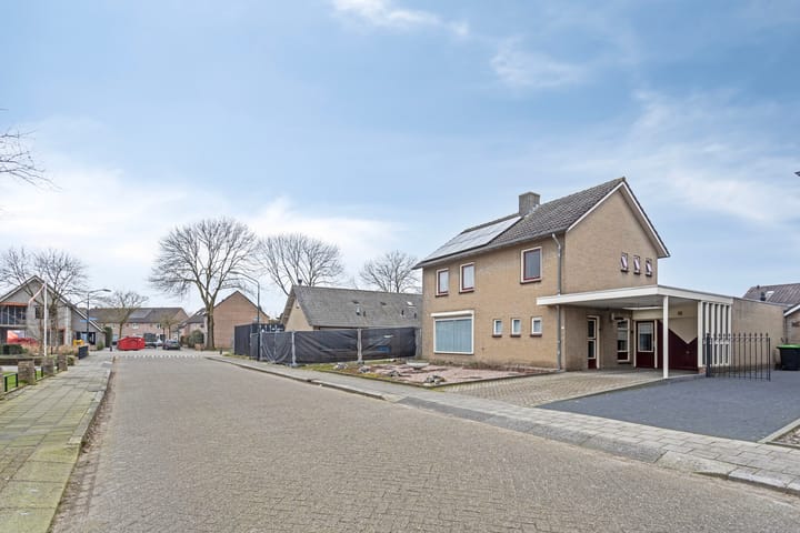 Foto 44 van Burgemeester Schoutenstraat 34