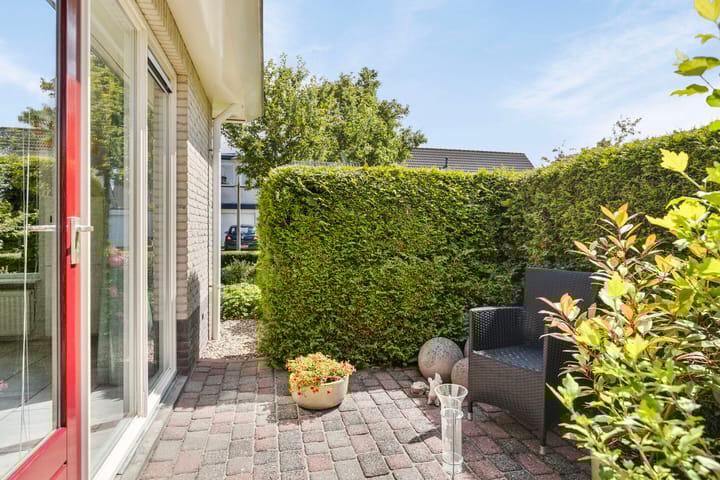 Foto 32 van Van Rechterenmarke 2