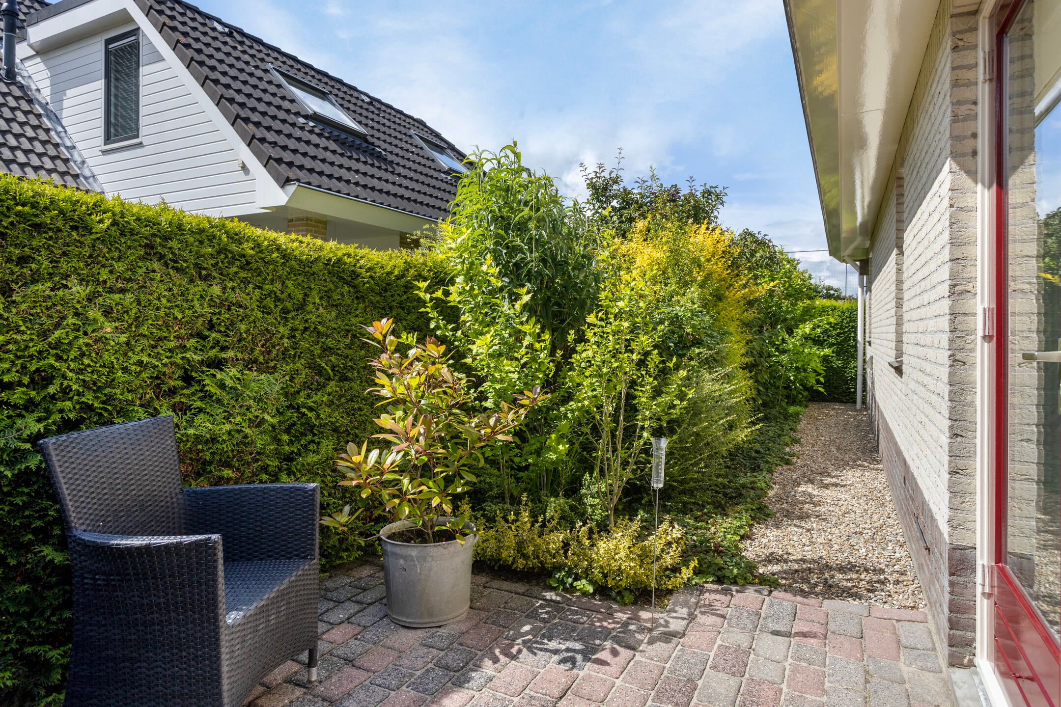 Foto 33 van Van Rechterenmarke 2