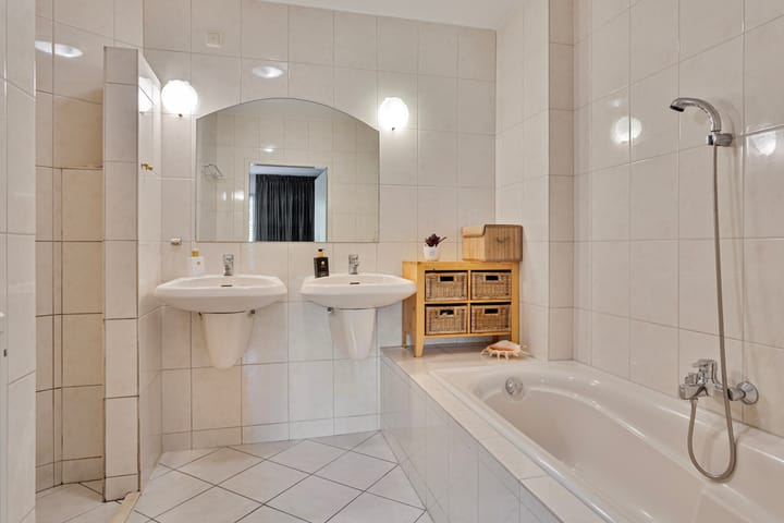 Foto 38 van Van Rechterenmarke 2