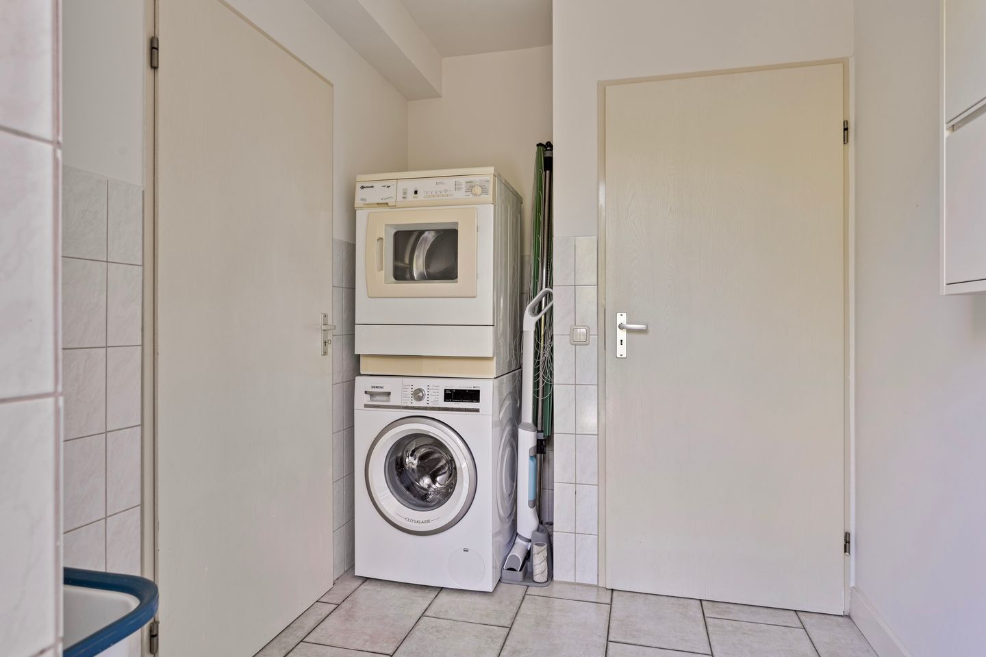 Foto 40 van Van Rechterenmarke 2