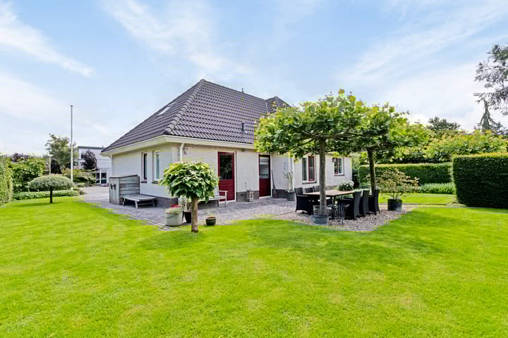 Foto 53 van Van Rechterenmarke 2