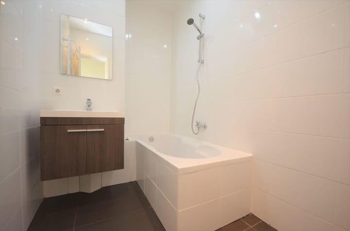 Foto 15 van Barneveldstraat 48