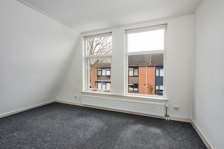 Foto 18 van Oostveenweg 86