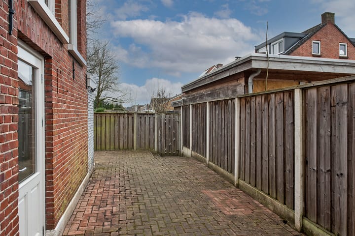 Foto 22 van Oostveenweg 86