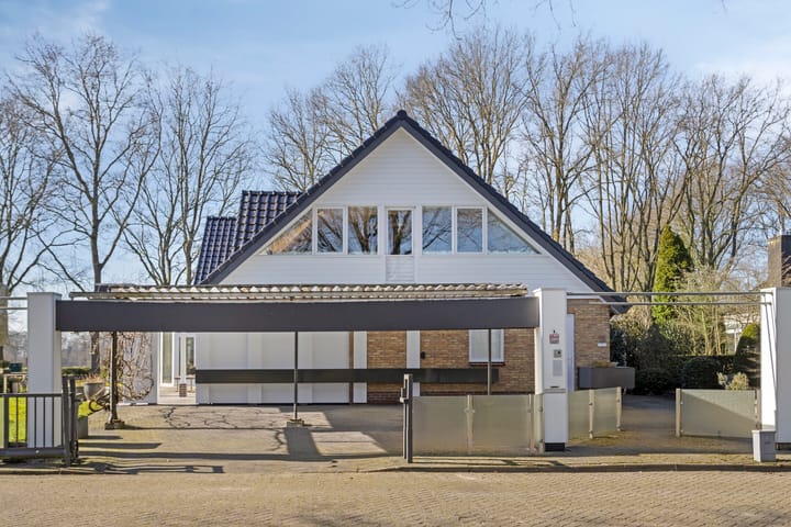 Foto 2 van De Vos van Steenwijkstraat 15