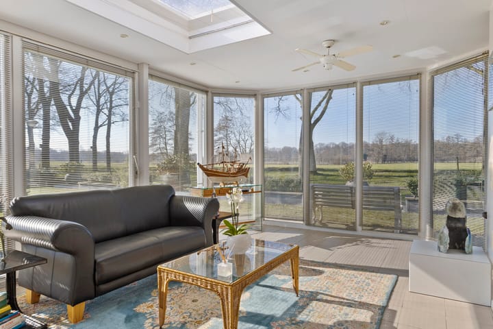 Photo 15 of De Vos van Steenwijkstraat 15