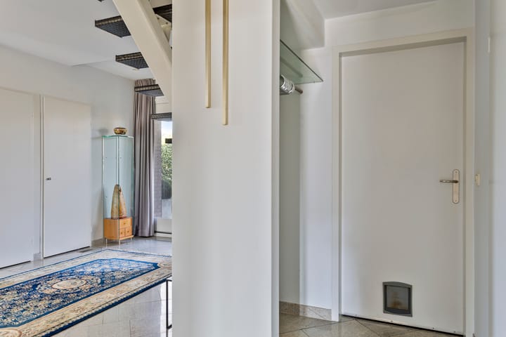 Photo 23 of De Vos van Steenwijkstraat 15