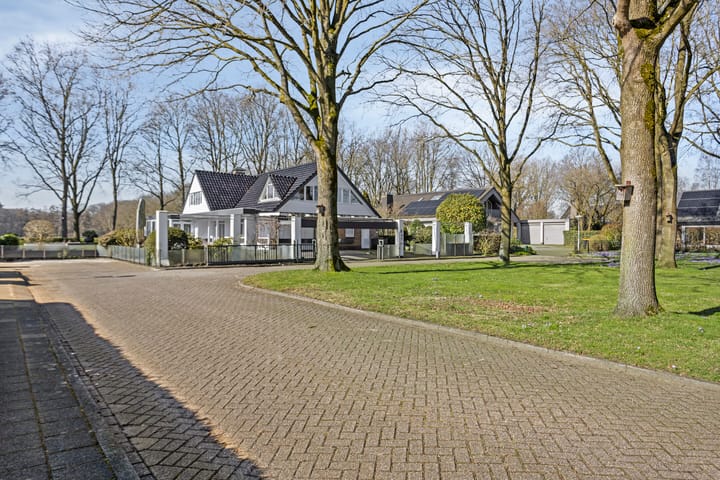 Photo 58 of De Vos van Steenwijkstraat 15