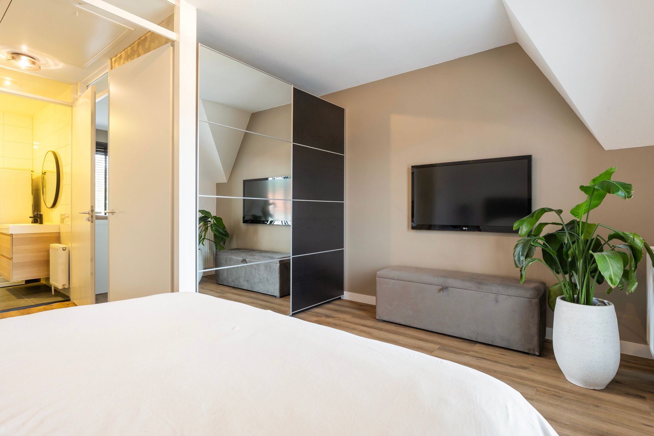 Foto 15 van Narda van Terwisgastraat 45