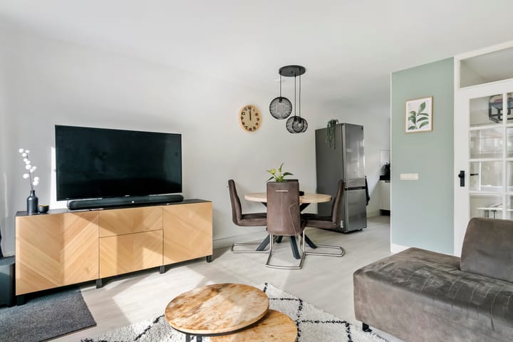 Foto 9 van Achterkerkstraat 105