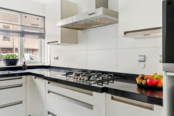 Foto 12 van Achterkerkstraat 105