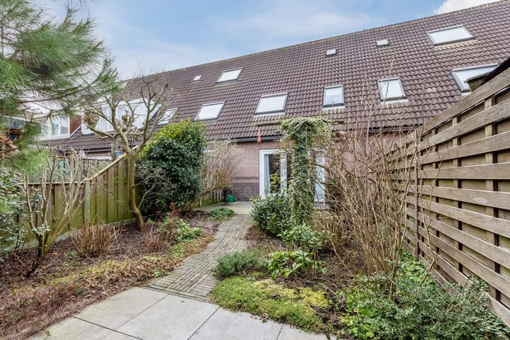 Foto 33 van Mahatma Ghandhihof 17