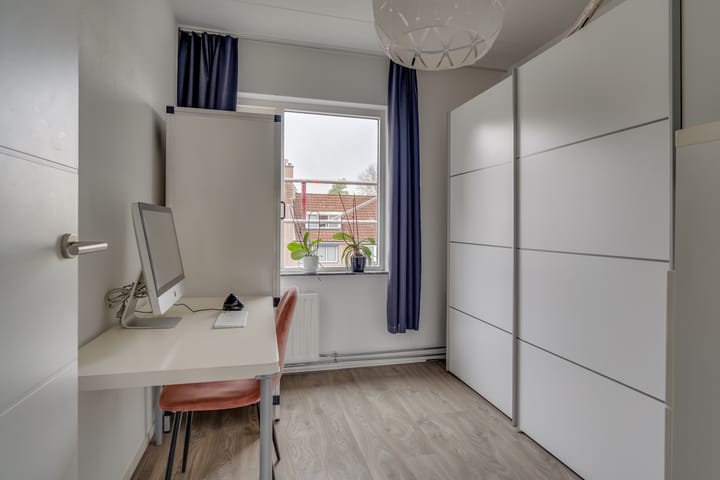 Photo 10 of Faustlaan 6