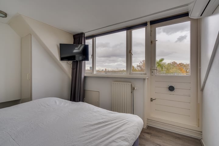 Photo 24 of Faustlaan 6