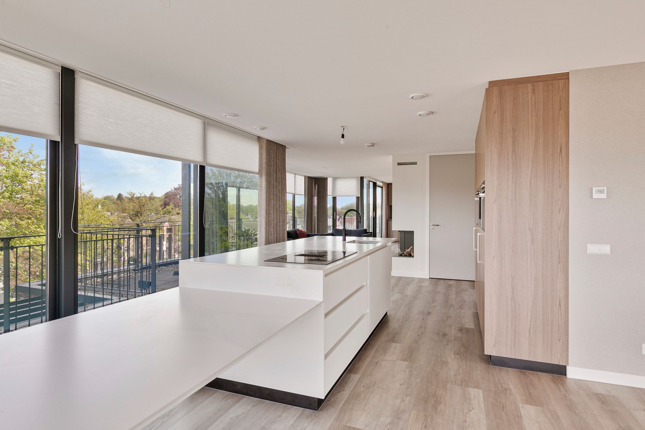 Foto 6 van Kerklaan 6-N