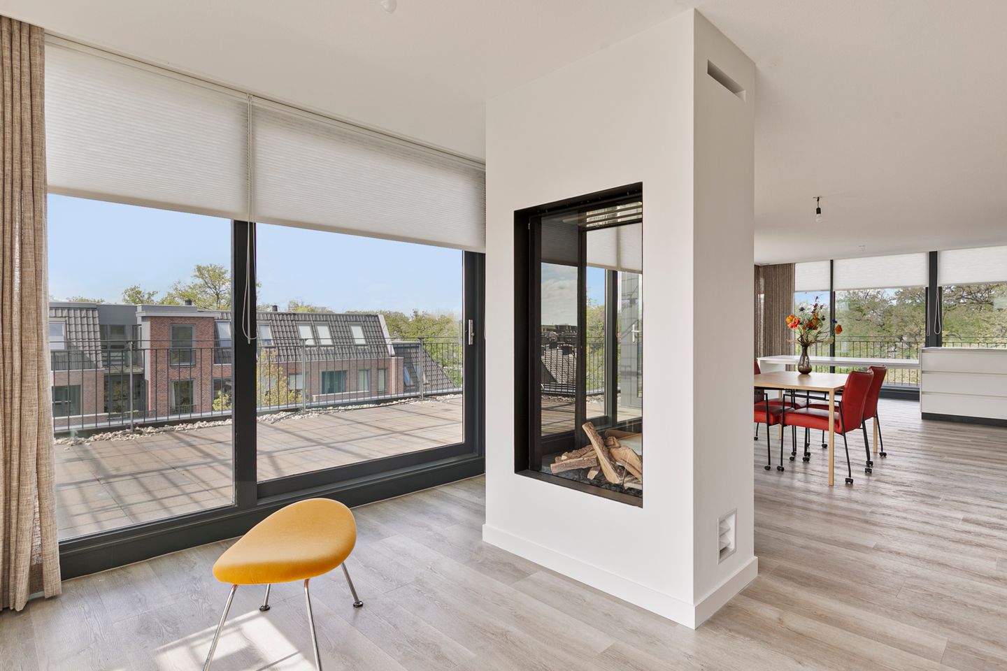 Foto 10 van Kerklaan 6-N