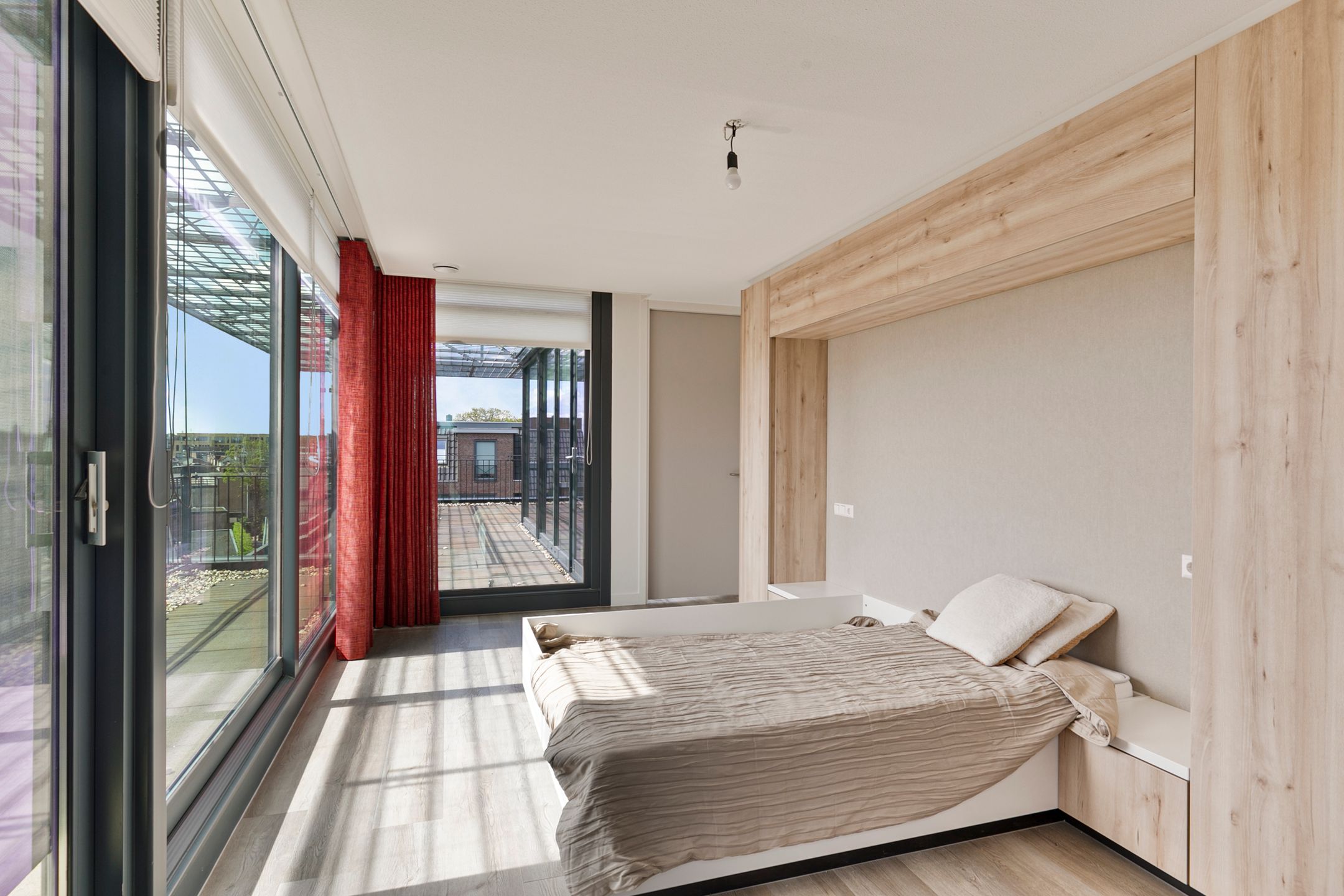 Foto 15 van Kerklaan 6-N