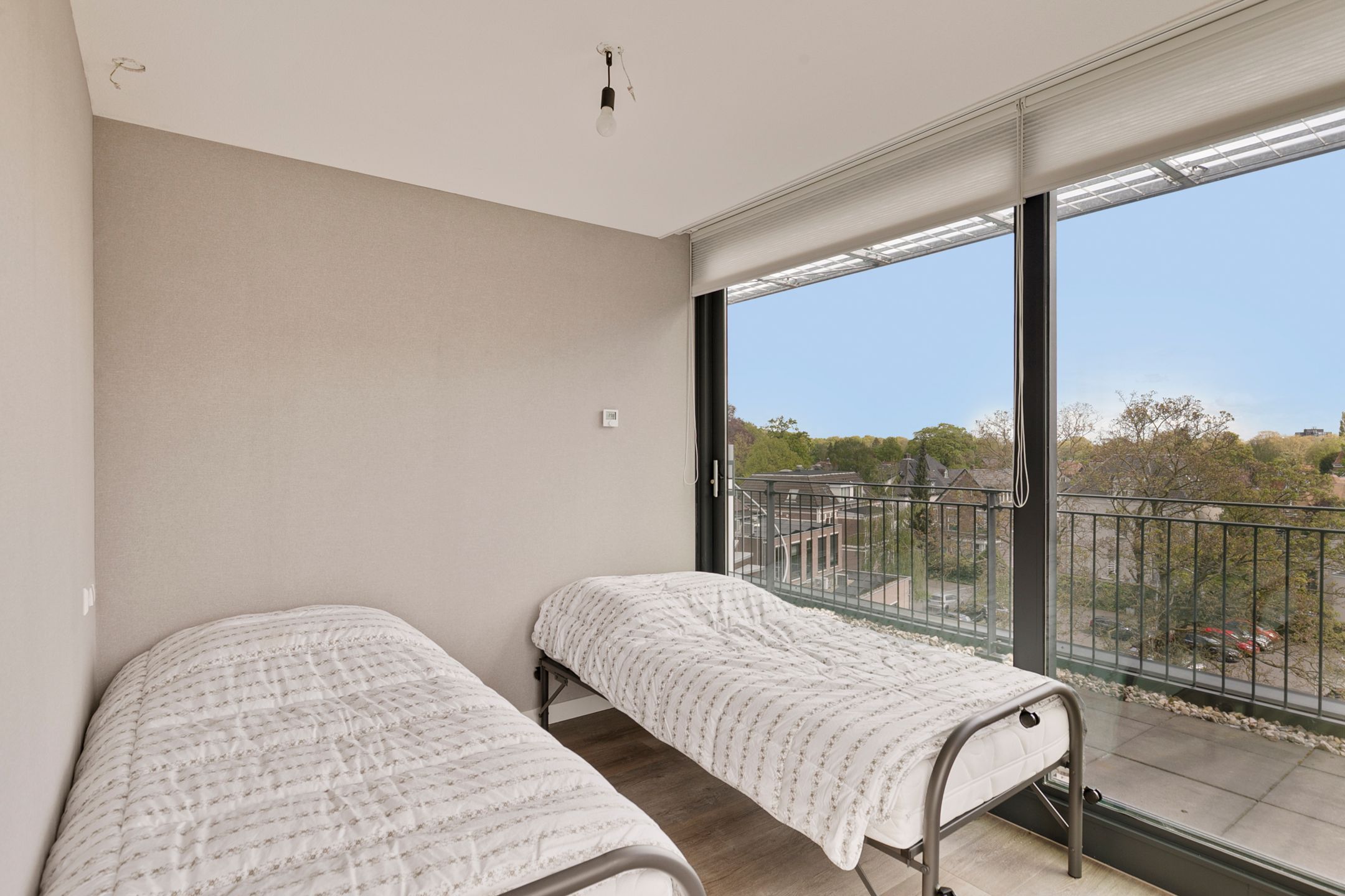 Foto 24 van Kerklaan 6-N