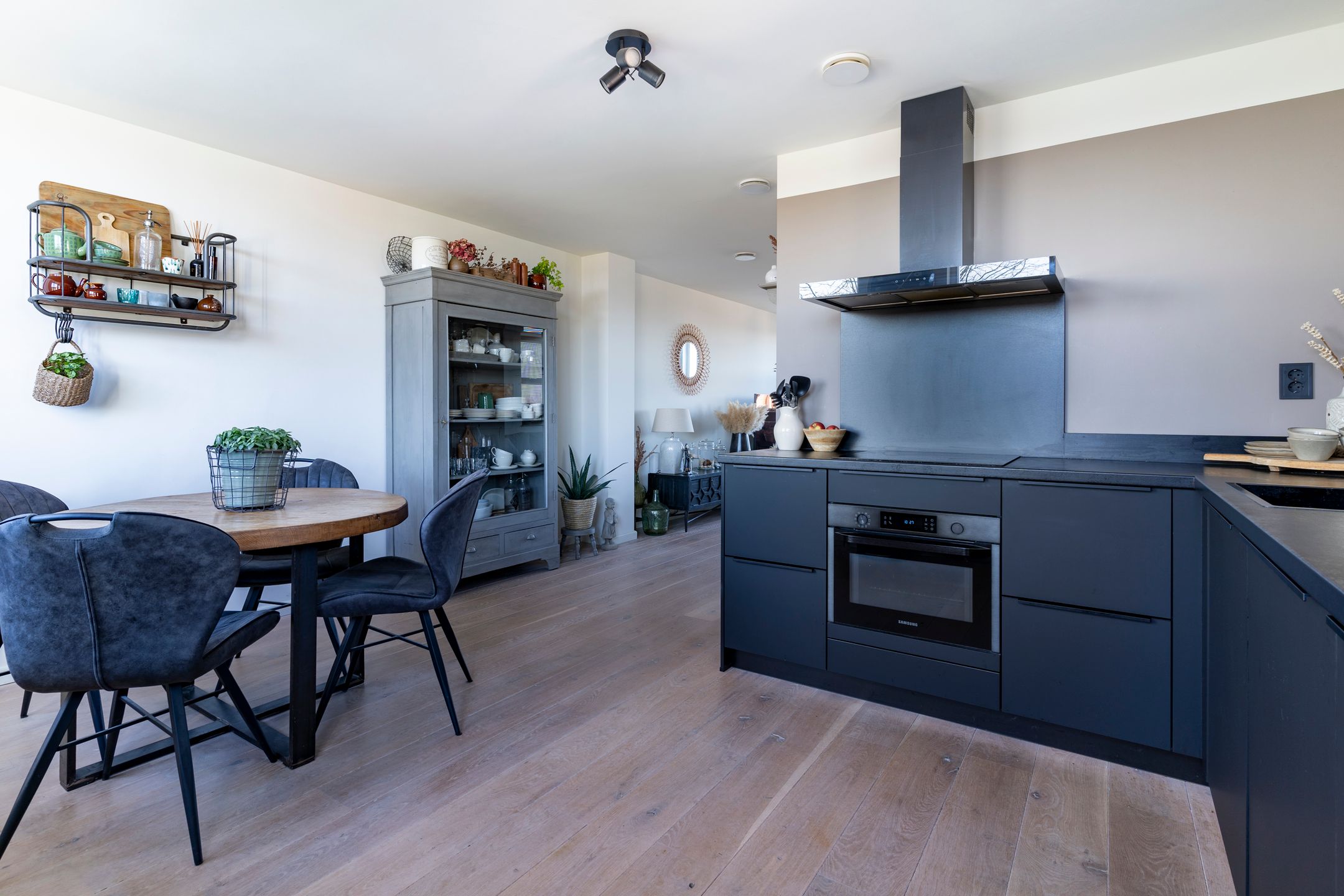 Foto 12 van Edelsteen 86