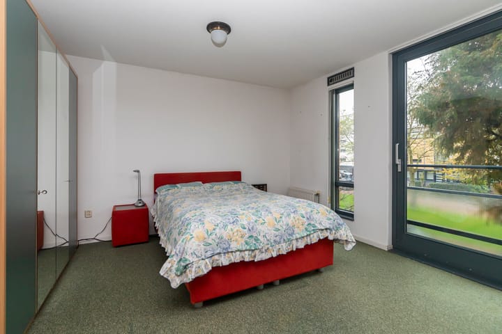 Foto 13 van Ipenrodeplantsoen 68