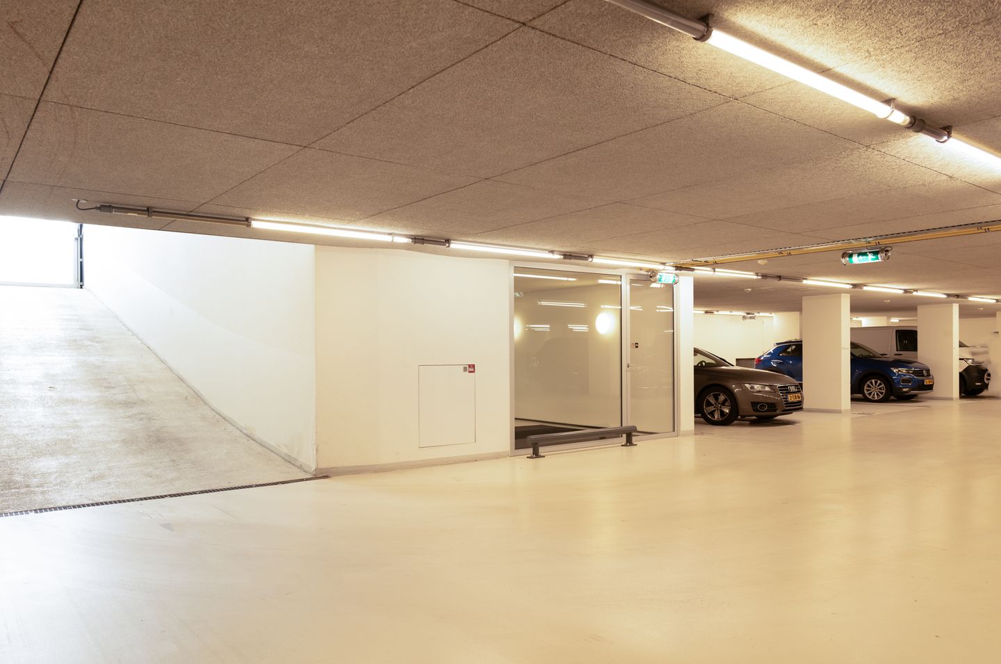 Foto 25 van Valkenburgerstraat 136-F