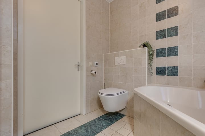 Foto 18 van Heidehoflaan 13