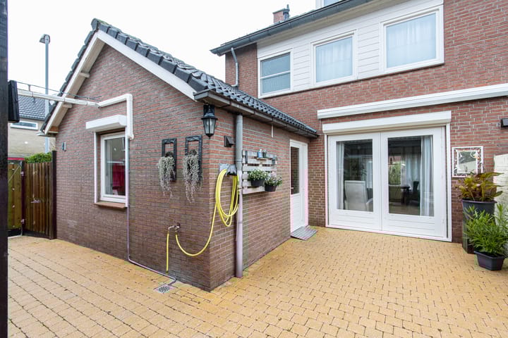 Photo 45 of de Kosterijstraat 47