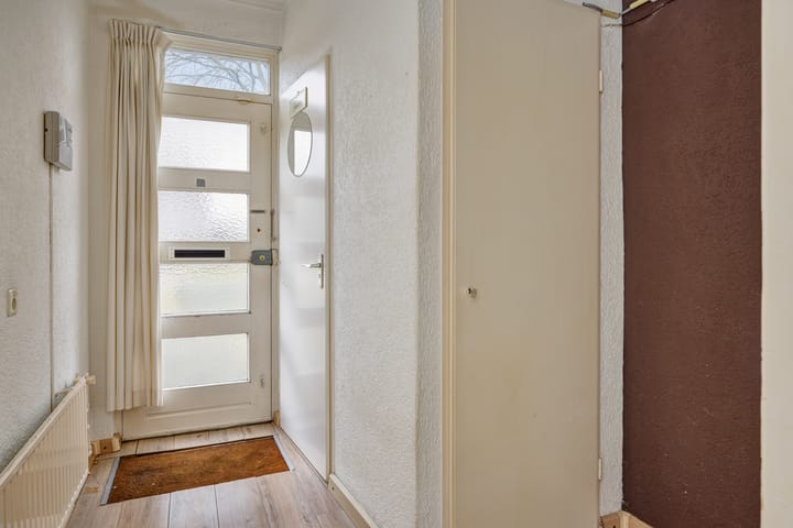 Photo 11 of Heelwijkstraat 39