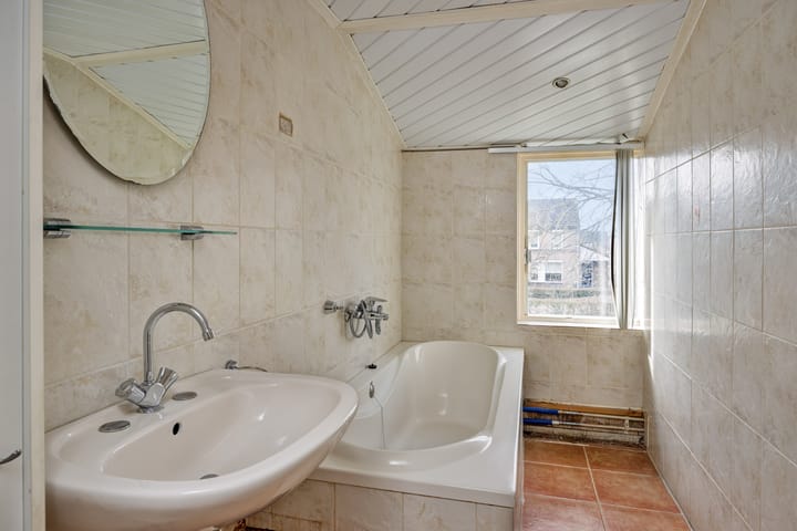 Photo 20 of Heelwijkstraat 39