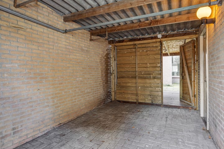 Photo 31 of Heelwijkstraat 39