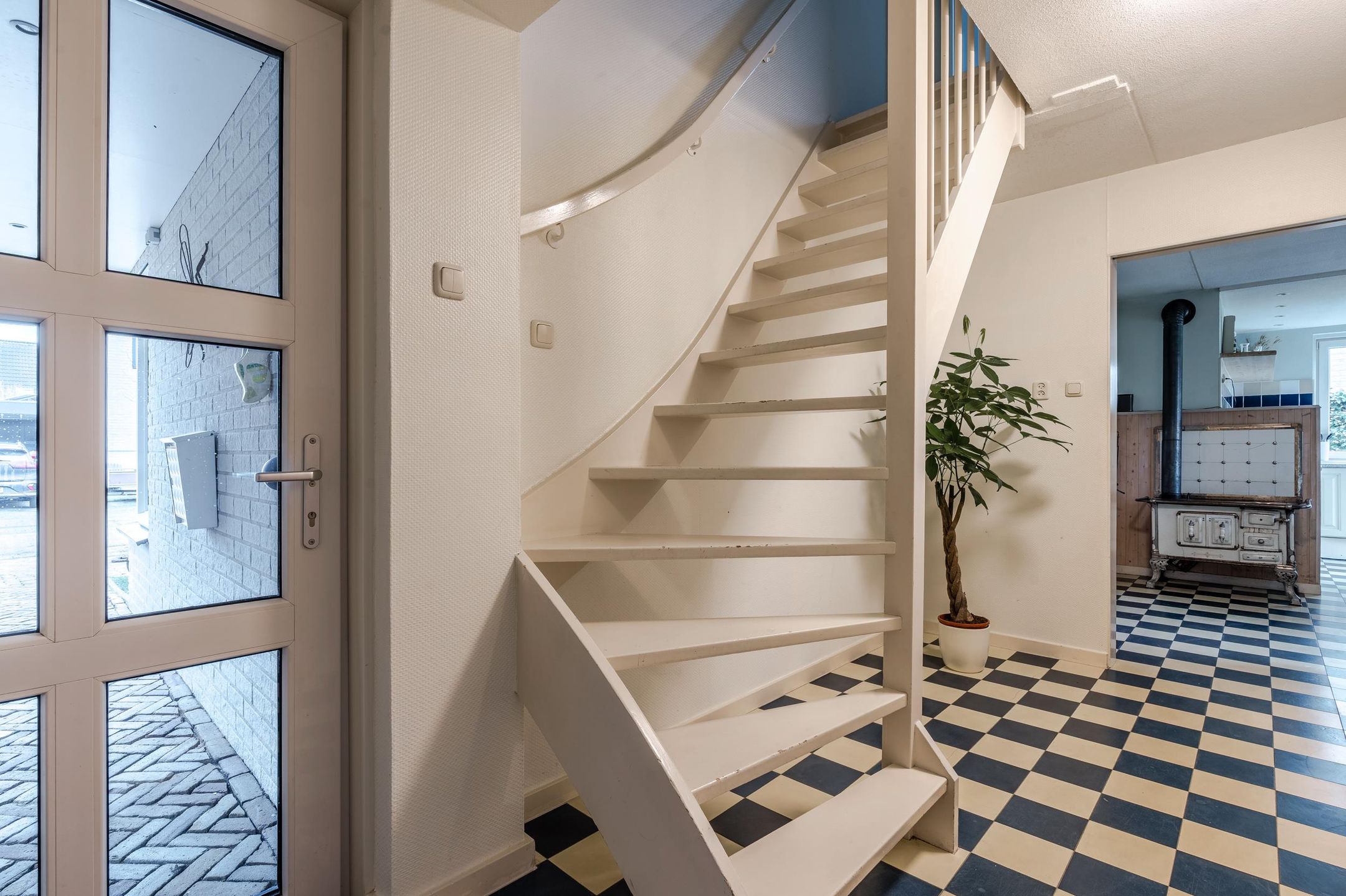 Foto 6 van Lisdodde 4