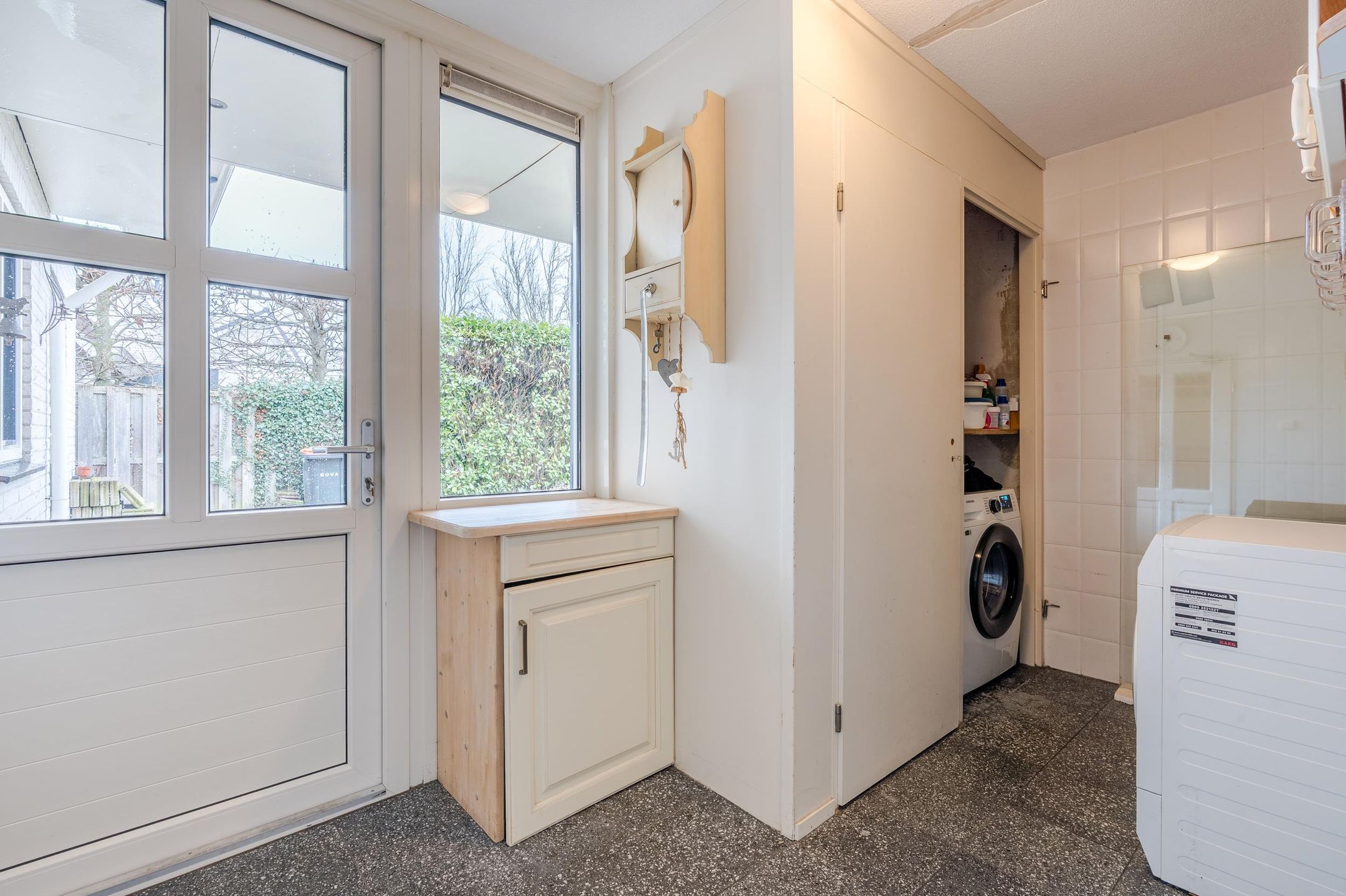 Foto 30 van Lisdodde 4