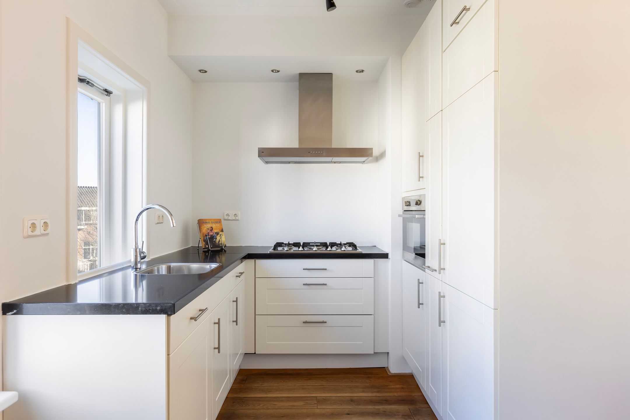 Photo 27 of Duifstraat 39-A