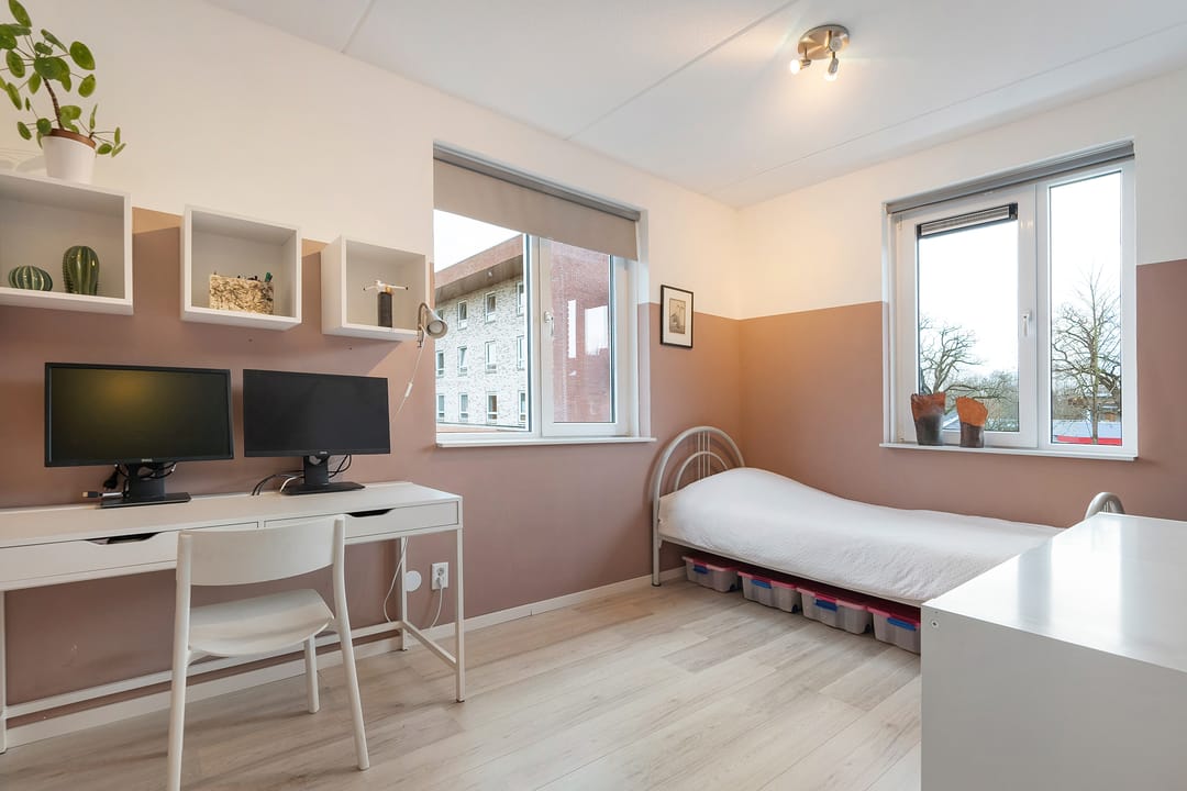 Foto 17 van Porporastraat 61