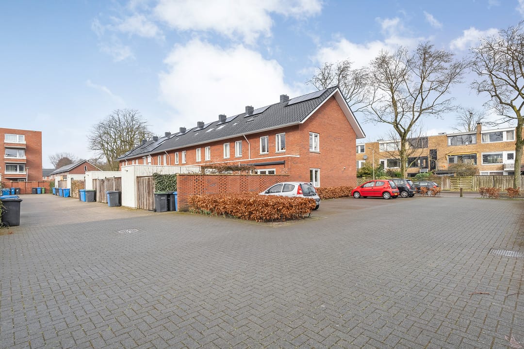 Foto 32 van Porporastraat 61