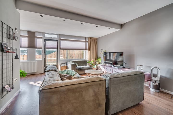 Foto 9 van Zwaluwstraat 147