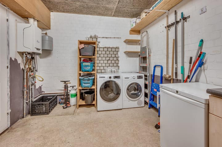 Foto 21 van Zwaluwstraat 147