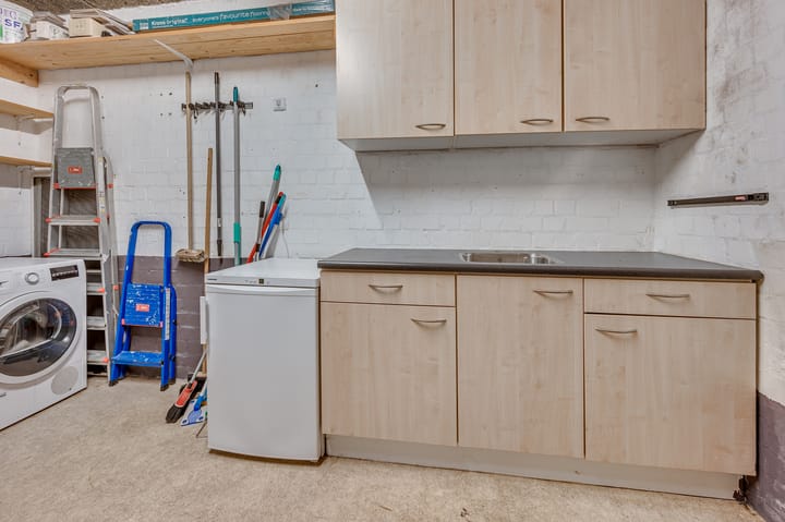 Foto 23 van Zwaluwstraat 147