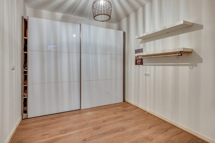 Foto 29 van Zwaluwstraat 147