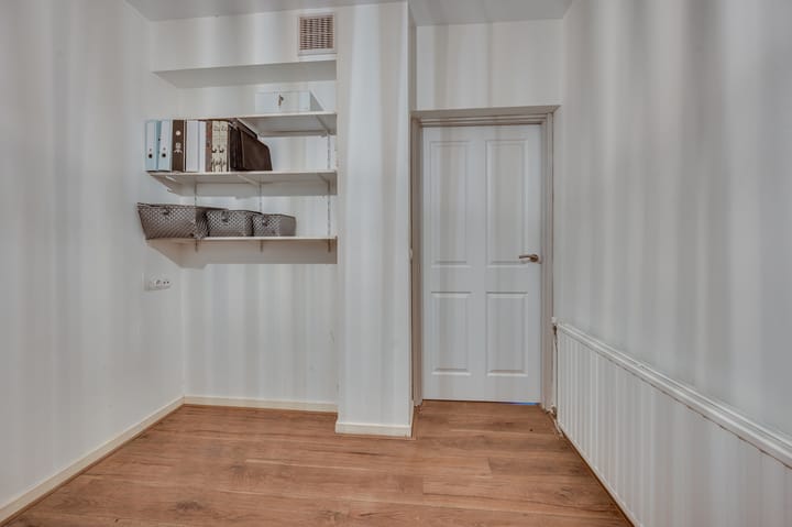 Foto 30 van Zwaluwstraat 147