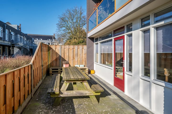 Foto 36 van Zwaluwstraat 147