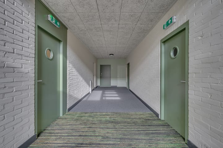 Foto 43 van Zwaluwstraat 147