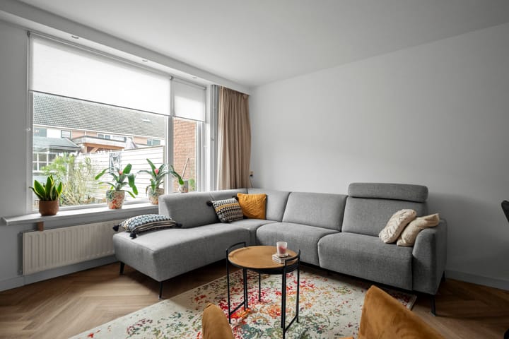 Photo 6 of Doorzwin 5310