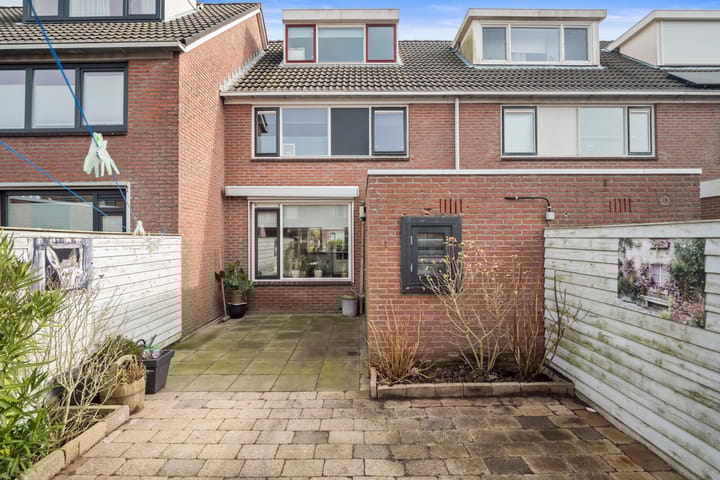 Photo 12 of Doorzwin 5310