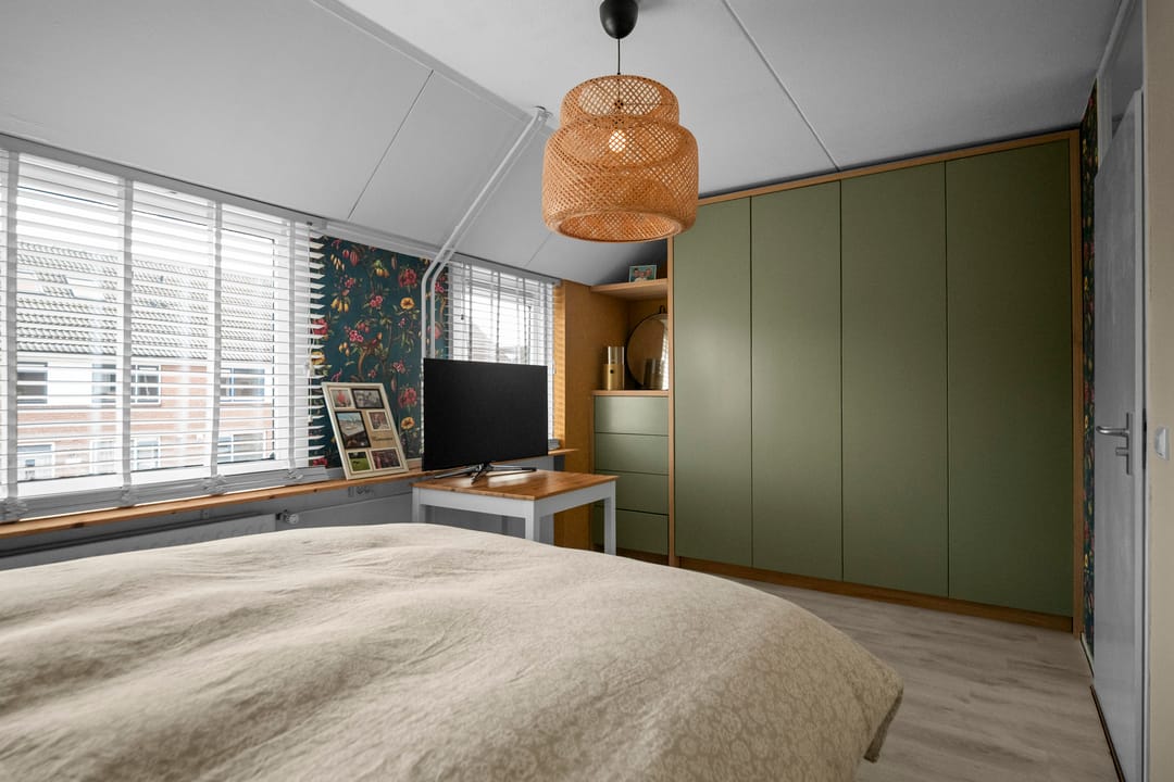 Photo 22 of Doorzwin 5310