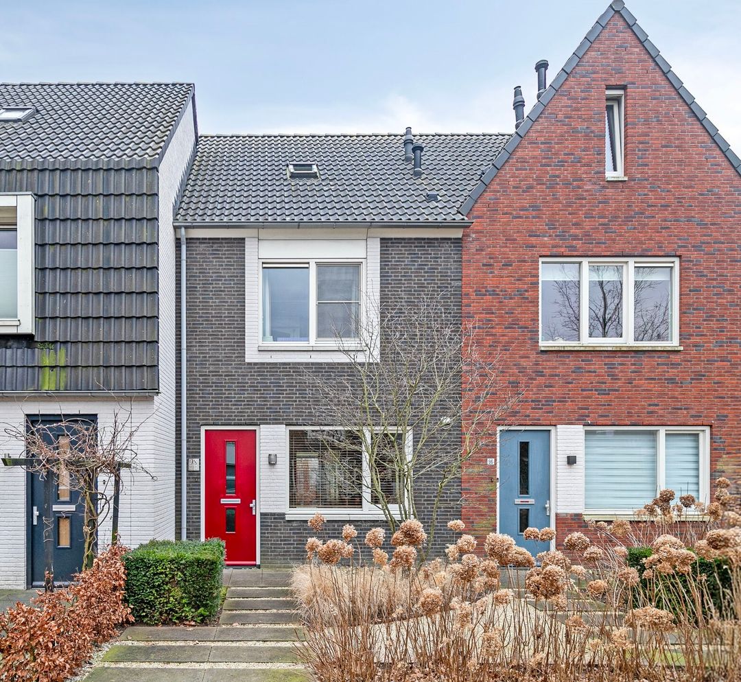 Photo 1 of De Wouw 98