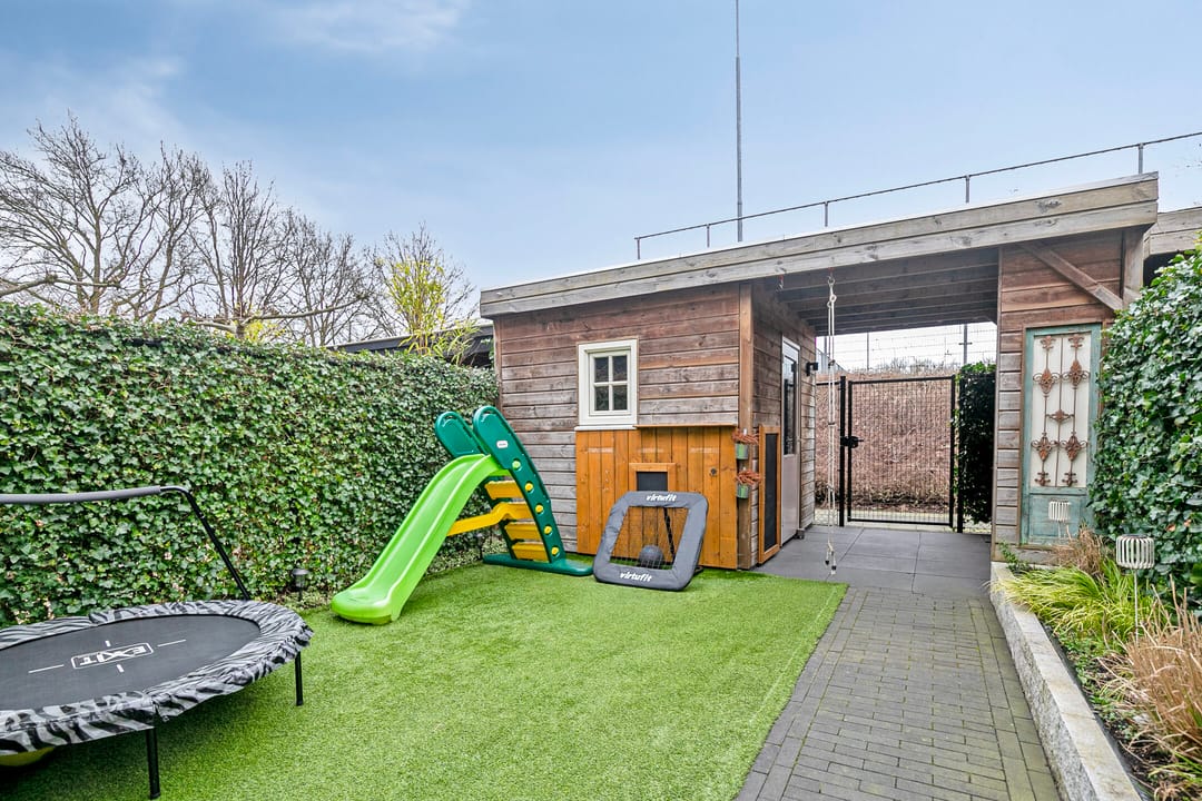 Photo 32 of De Wouw 98