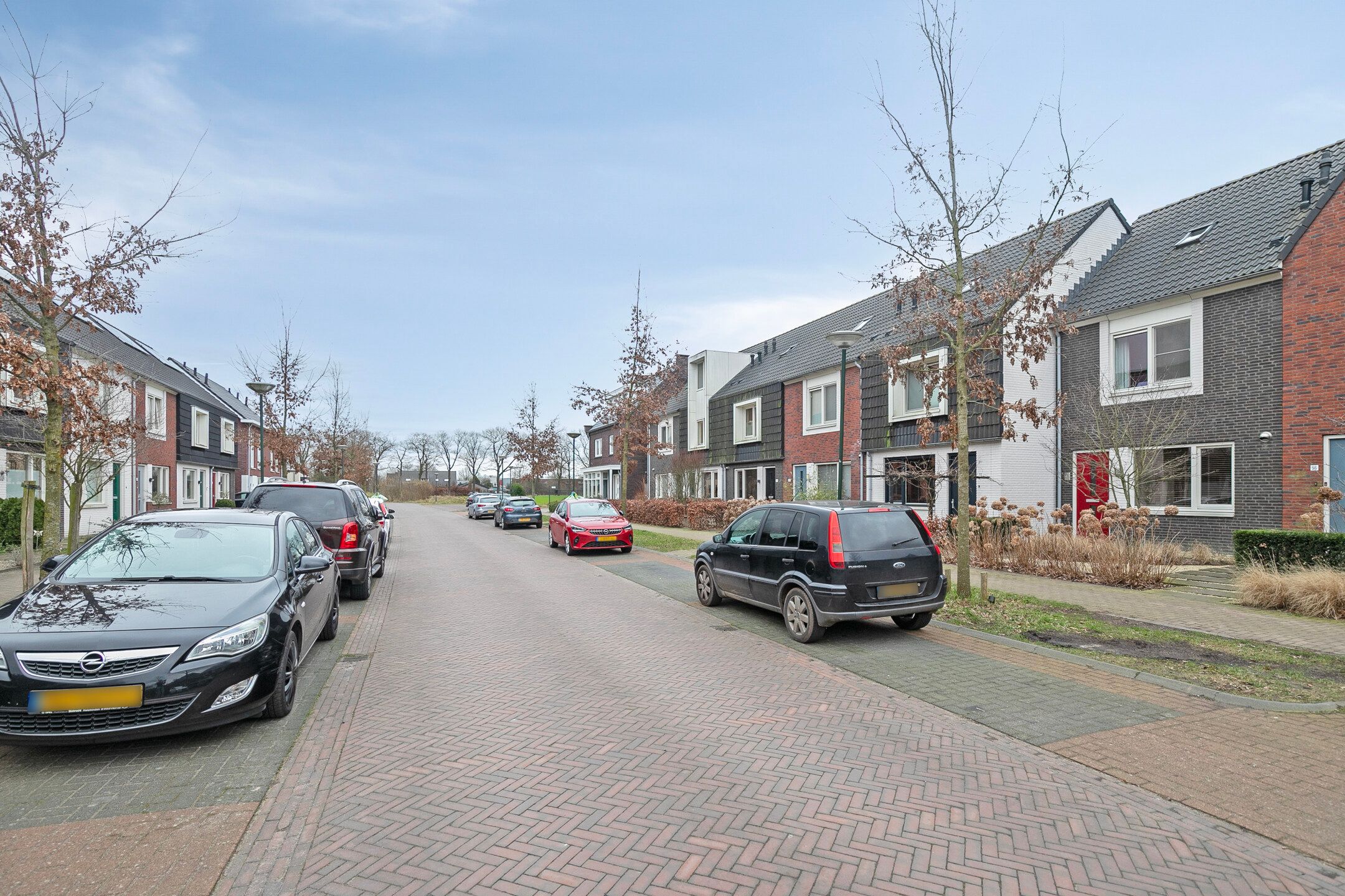 Photo 36 of De Wouw 98