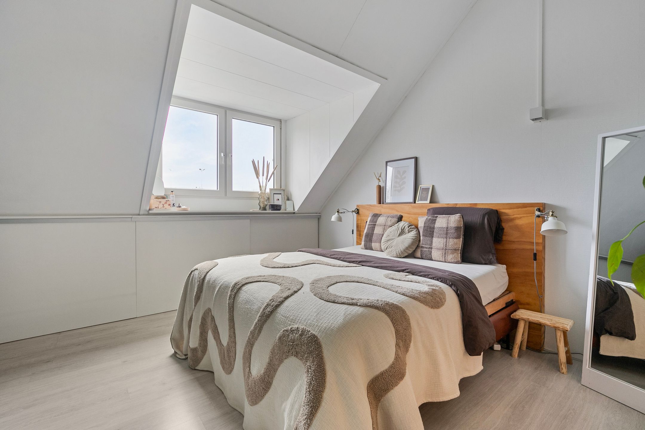 Photo 27 of De Wouw 98